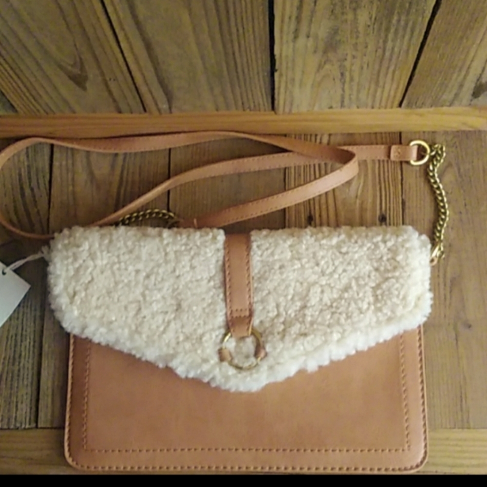 U.Thread purse